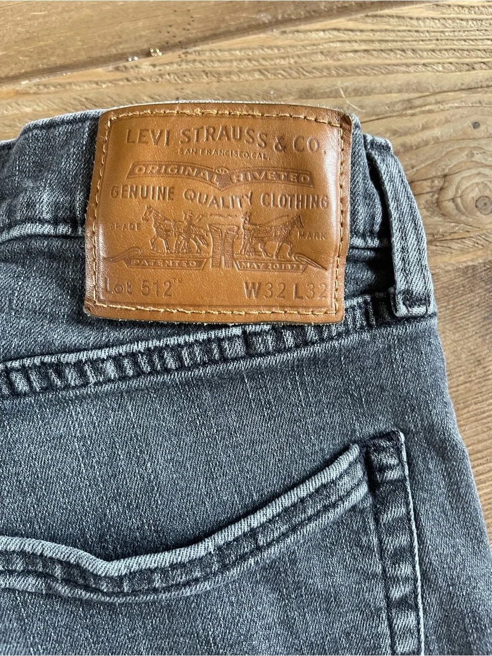 Levi’s Premium 512 Slim Taper Gray Wash Jeans Men’s 32x32